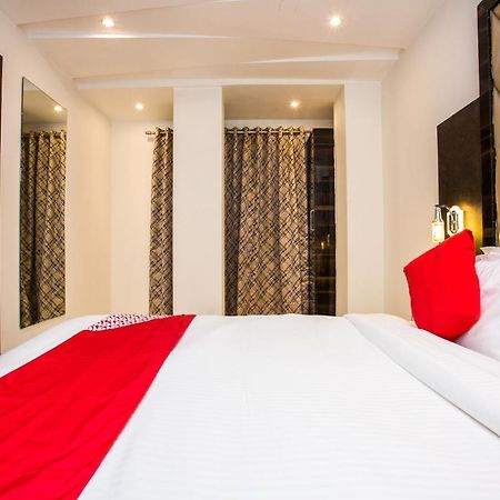 Oyo 37559 Hotel Al Haram Мумбаї Екстер'єр фото