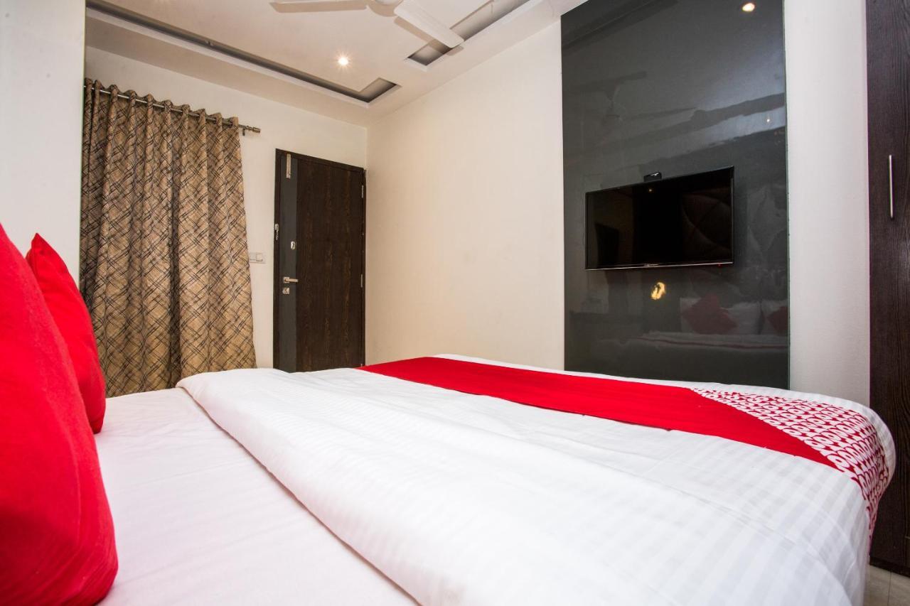 Oyo 37559 Hotel Al Haram Мумбаї Екстер'єр фото