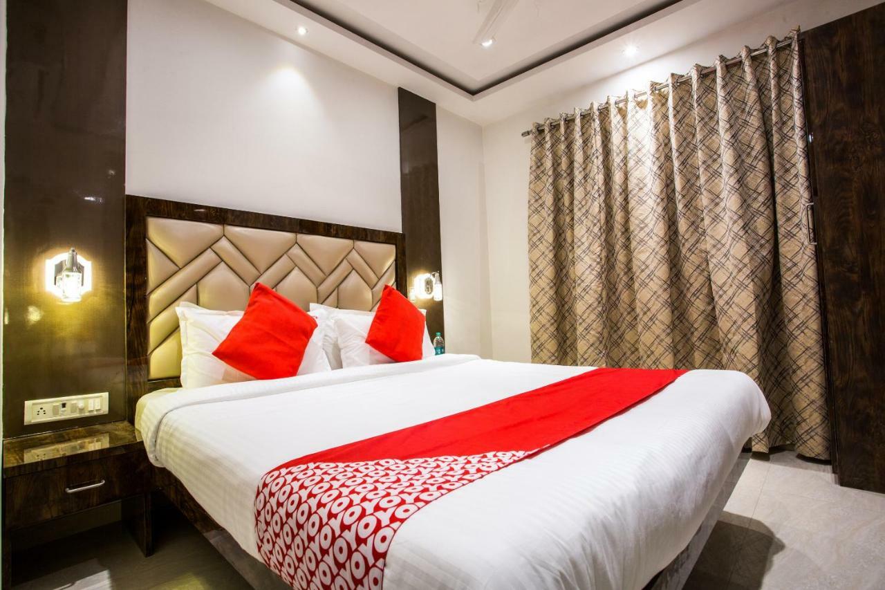 Oyo 37559 Hotel Al Haram Мумбаї Екстер'єр фото