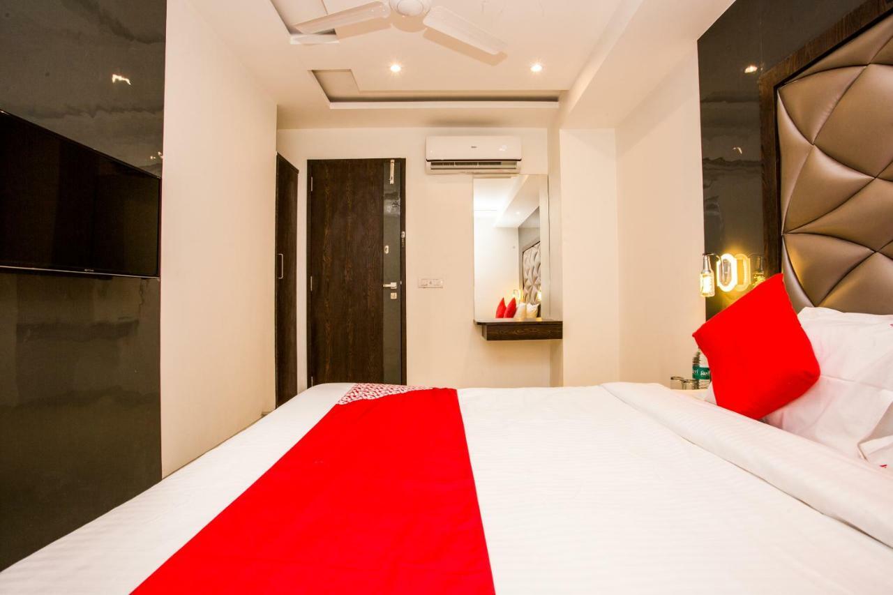 Oyo 37559 Hotel Al Haram Мумбаї Екстер'єр фото